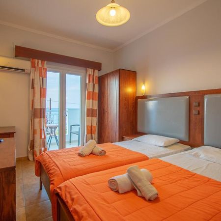Agoulos Beach Hotel Аргасі Екстер'єр фото