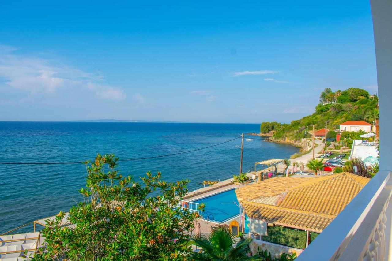 Agoulos Beach Hotel Аргасі Екстер'єр фото