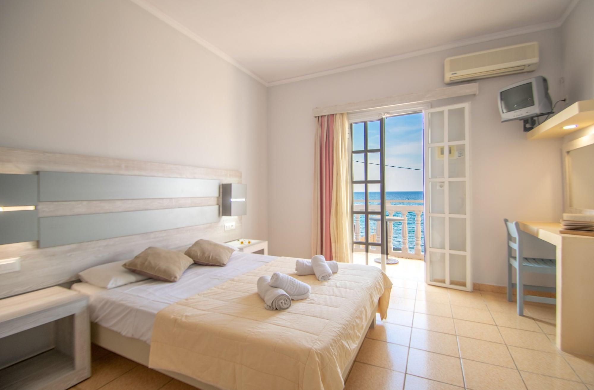 Agoulos Beach Hotel Аргасі Екстер'єр фото