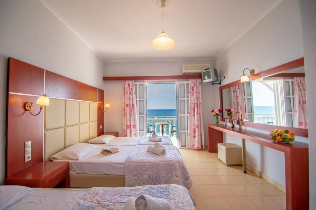 Agoulos Beach Hotel Аргасі Екстер'єр фото